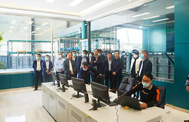 Jia Zhifu, Secretary of Liangshan county Party committee, and his party visited the site of Zhongxi Tianma phase II project to inspect and guide the work